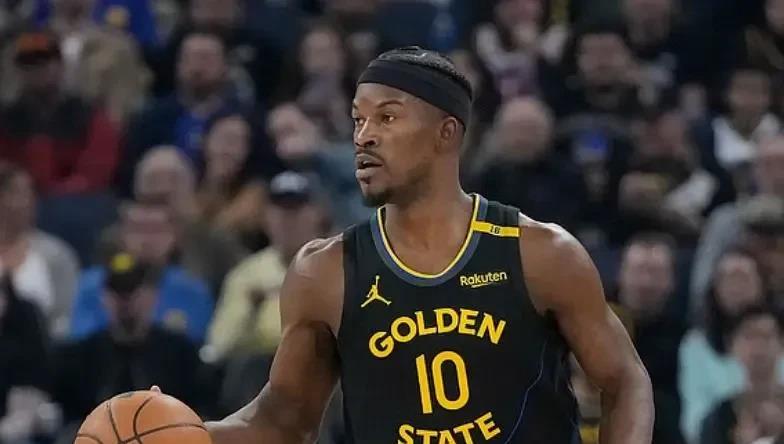 勇士小前锋砍下三双，助球队赢球