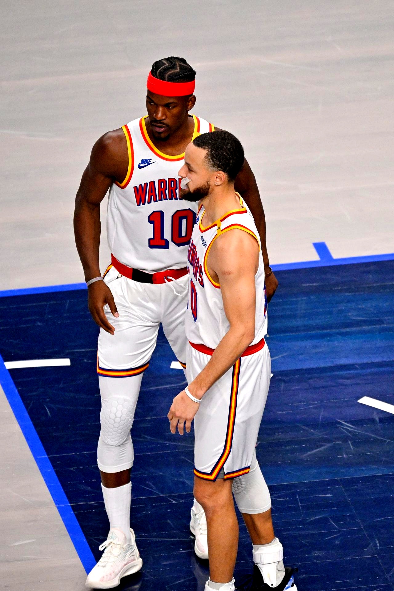 九游娱乐-黄蜂队战胜篮网队,进入季后赛次轮