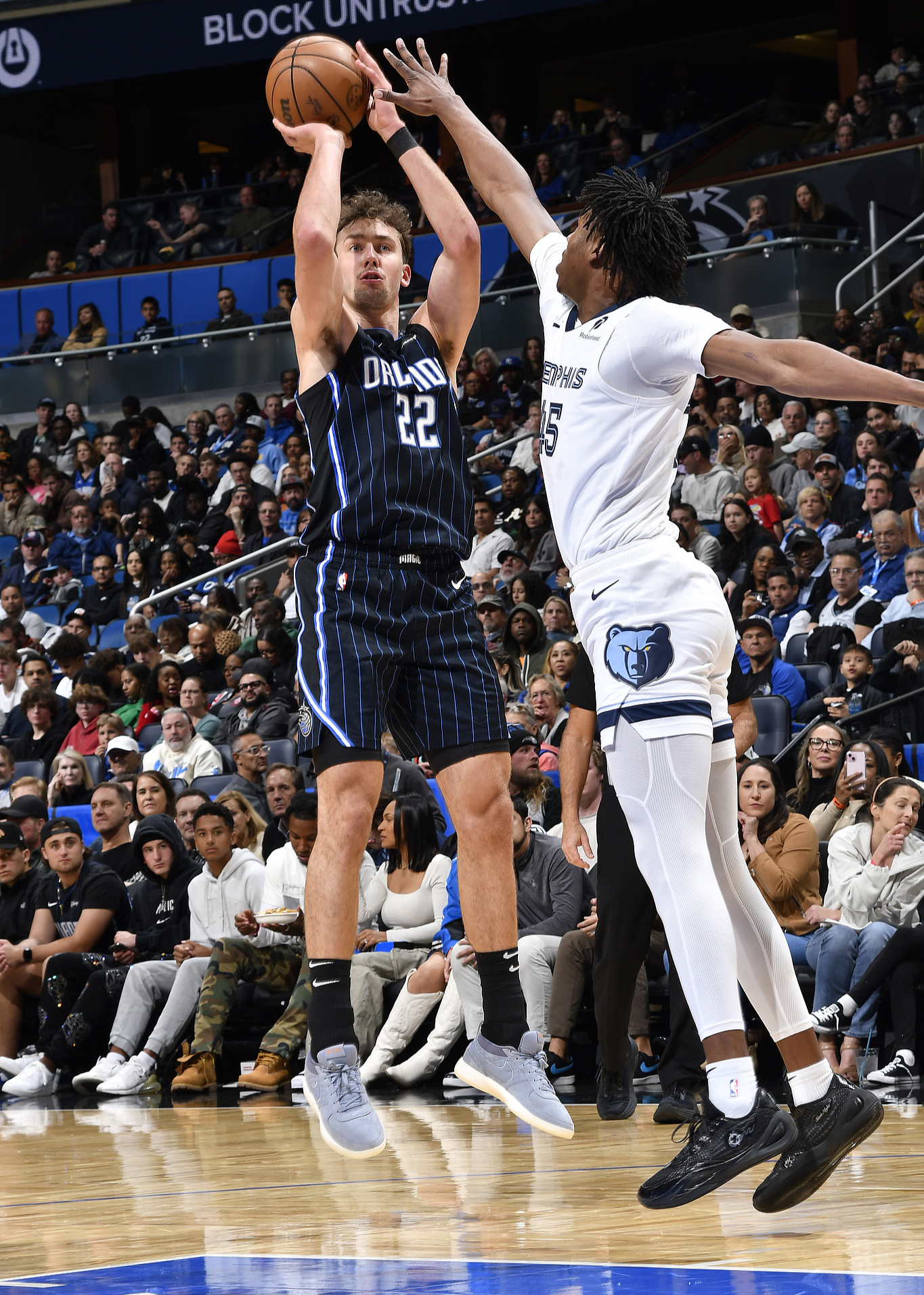 灰熊主场擒下掘金，取得连胜