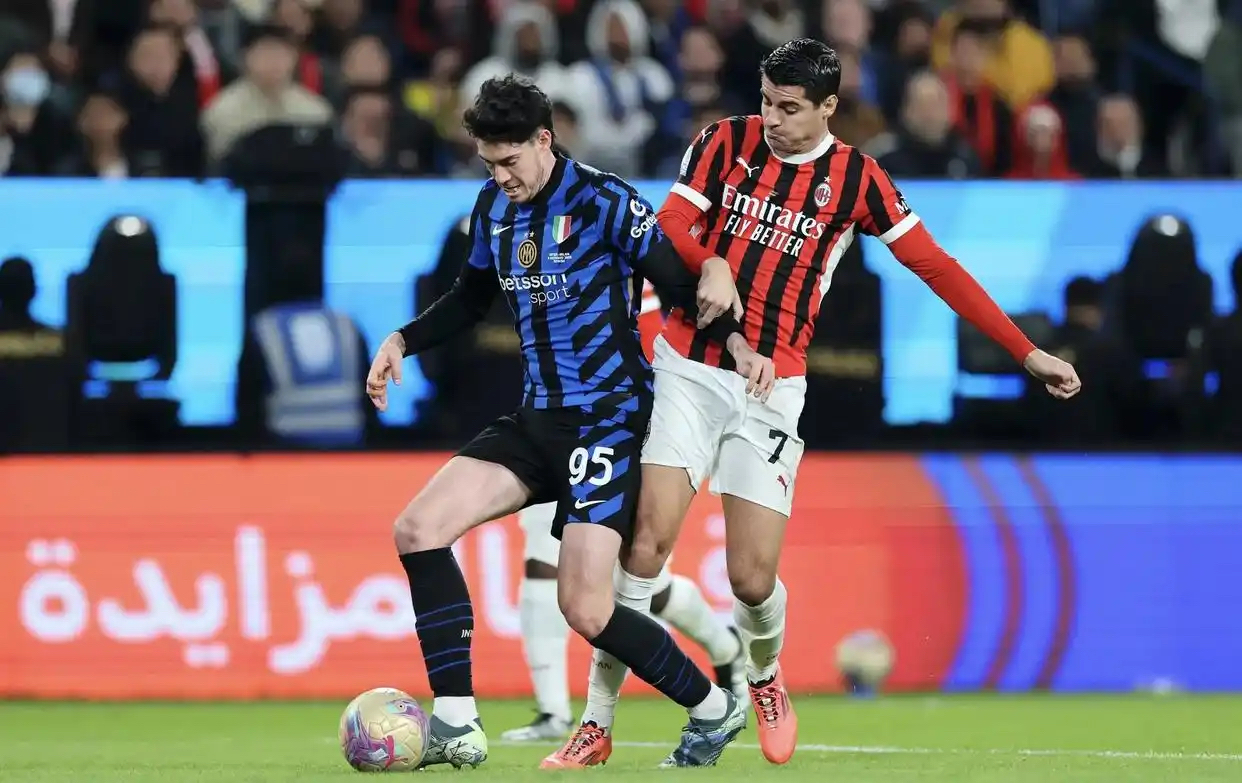 九游体育APP下载-包含AC米兰磨砺队伍，决心打破对手防线的词条