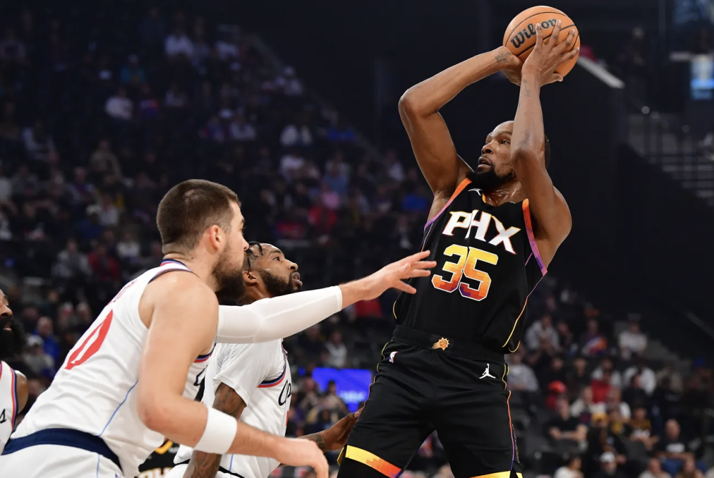 包含快船逆转太阳，晋级西部决赛的词条