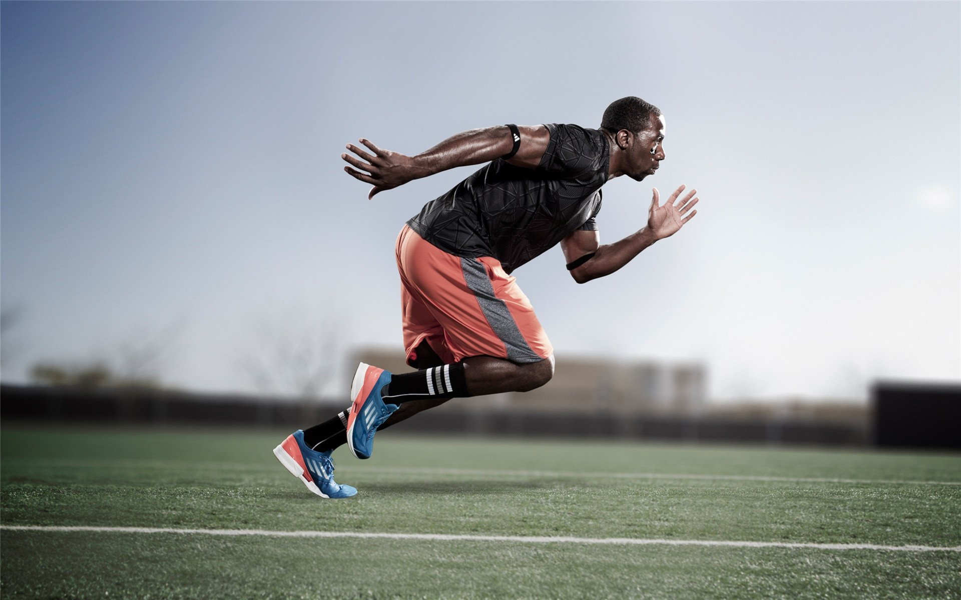 破壁之战，山东队轻取灰熊，乔治三节40分点燃跨联赛传奇